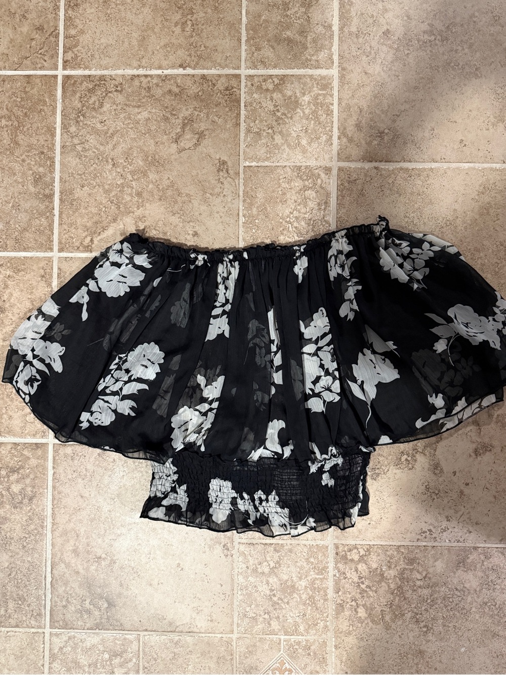Black & White Floral Off-Shoulder top